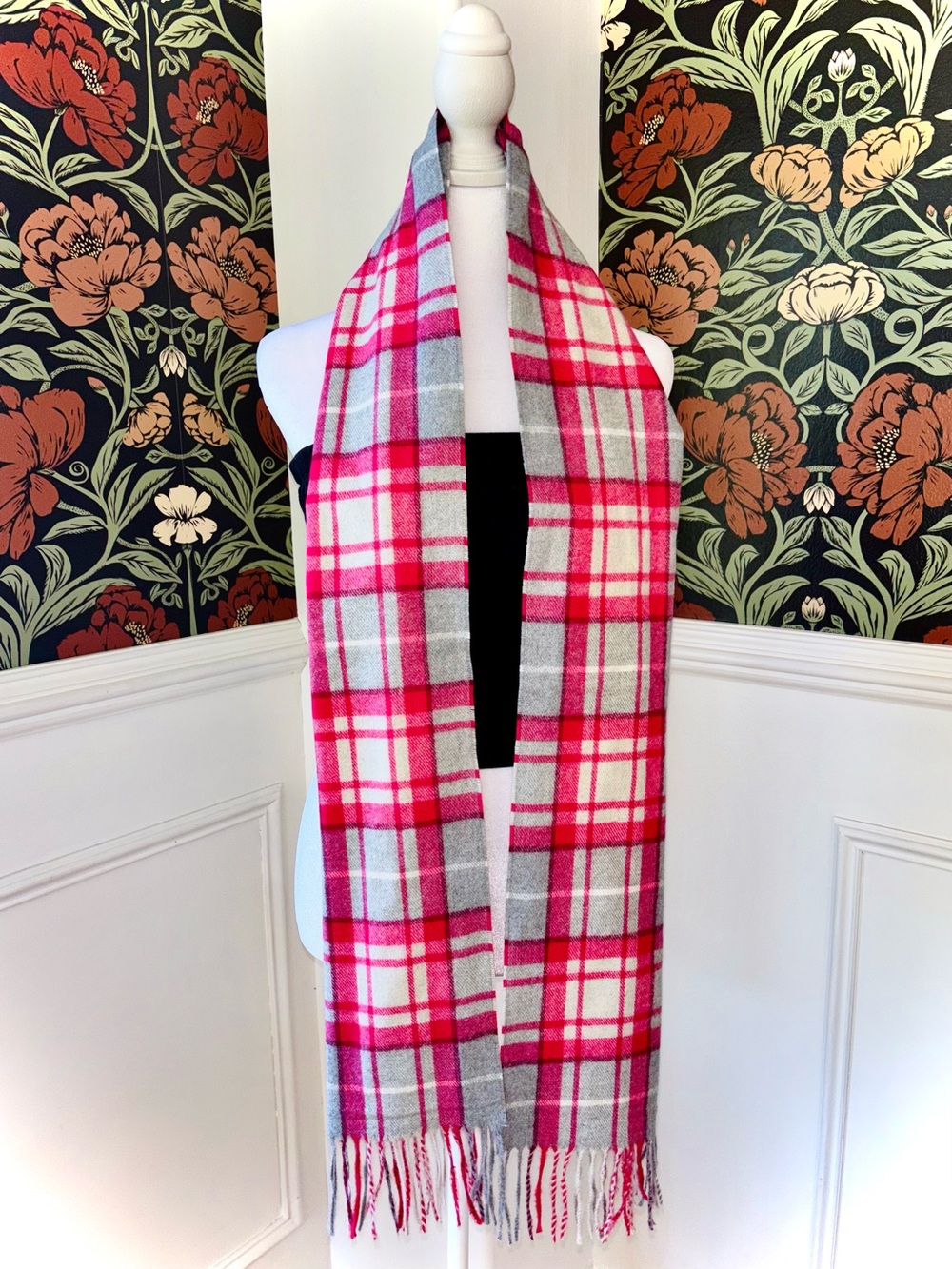 NWT Hot Pink Plaid Fringe Scarf Cashmere Feel Winter Wrap Preppy Coquette - Picture 3 of 7